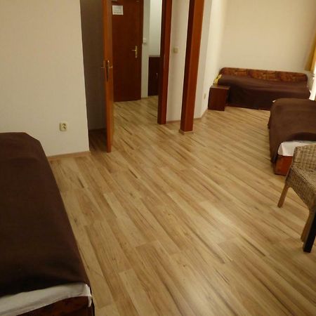 Hotel Vazinka Madunice Exteriér fotografie