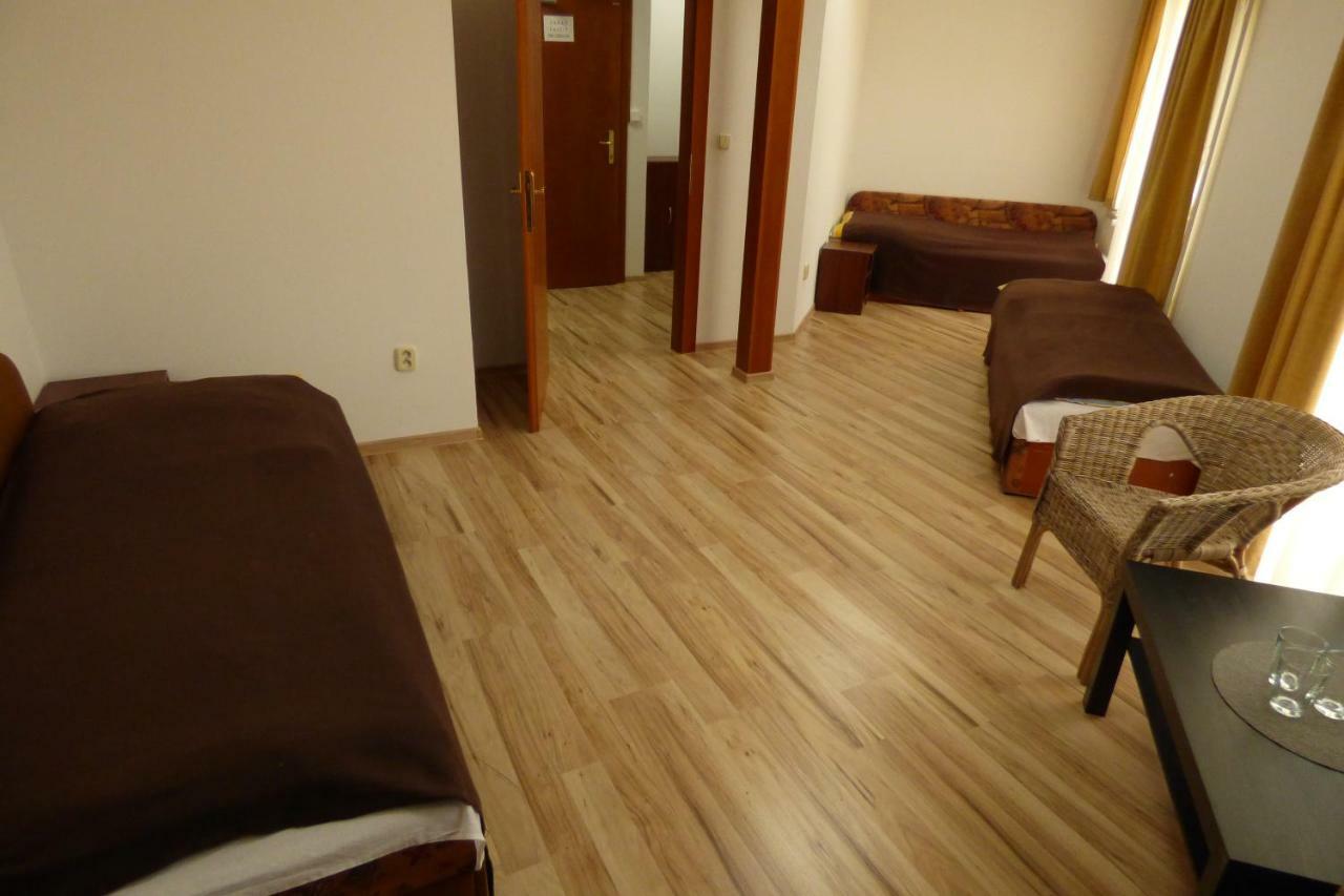 Hotel Vazinka Madunice Exteriér fotografie